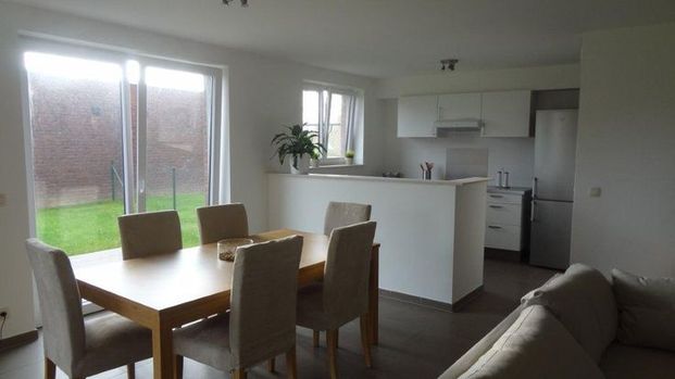 Appartement te huur - Photo 1