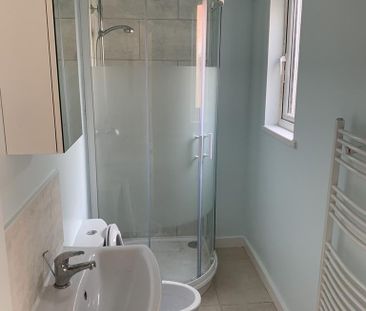 2 bedroom house share to rent - Photo 6