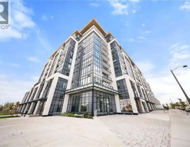 405 DUNDAS Street W Unit# 813 | 405 DUNDAS Street W Unit# 813, Oakville - Photo 1