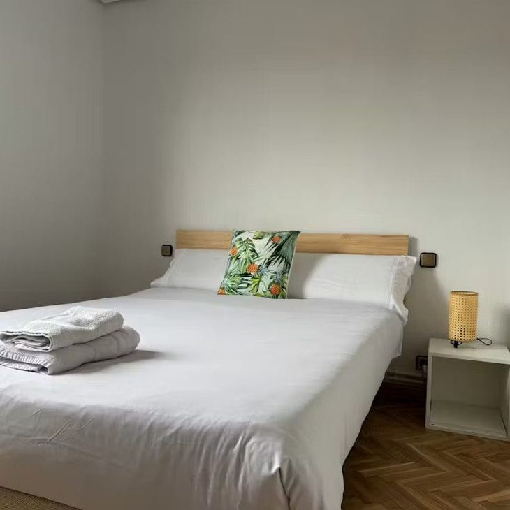 Calle Mariblanca, Madrid, Community of Madrid 28026 - Foto 1