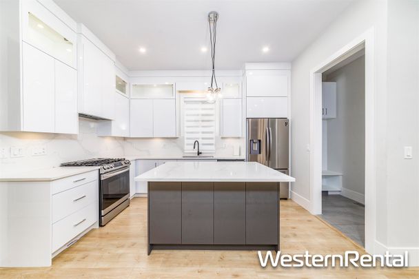 16591 25A AVENUE, Surrey, BC V3Z 9W9 - Photo 1