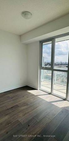 Highway 7/Jane Brand New 1Bdrm Corner Lrg Balcony Modern Kitchen - Photo 1