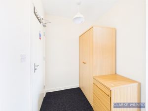 Borough Road, Room 9, Middlesbrough - Photo 1