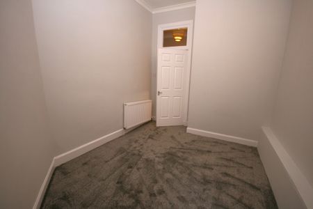 Aitken St, Bed Unfurnished Apartment, Dennistoun – Available 01/11/2024 - Photo 2