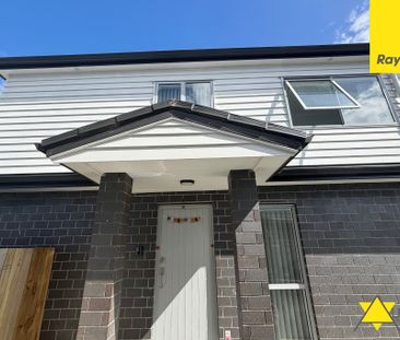 Modern 4-Bed, 2-Bath Family Gem Near Schools & Transport - Photo 6