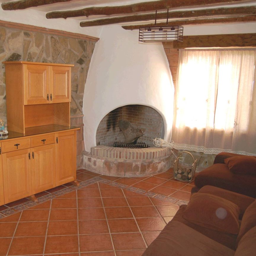 Detached country villa for winter rent situated in Frigiliana - Photo 1