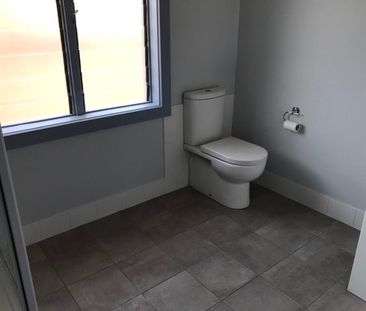 827 Fourteenth Street - Photo 5