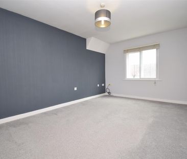 Bracken Green, East Ardsley, Wakefield - Photo 6