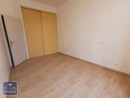 Location Appartement 3 pièces 80m² LILLE 59000 - Photo 3