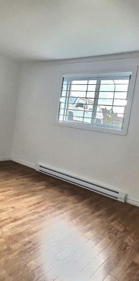 2 CH - 1 SDB - Longueuil - $1,325 /mo - Photo 1