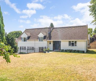 4 bedroom detached house to rent - Photo 4