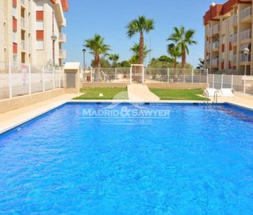 Two bedroom apartment with private solarium in Lomas de Cabo Roig - Photo 4