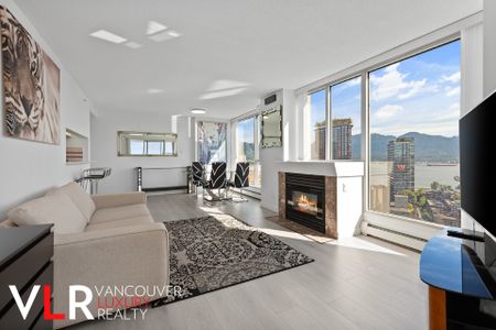 Condo in Downtown Vancouver, BC - Photo 3