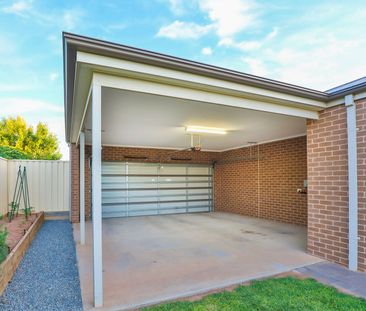 MODERN, HASSLE FREE LIVING - Photo 3
