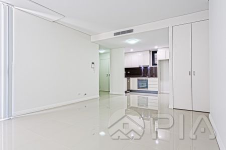 Vogue One bedroom apartment Now leasing Don't Miss Out - Photo 3