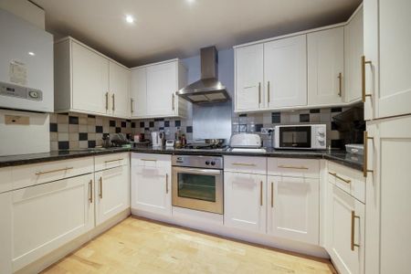 1 bedroom flat to rent - Photo 3