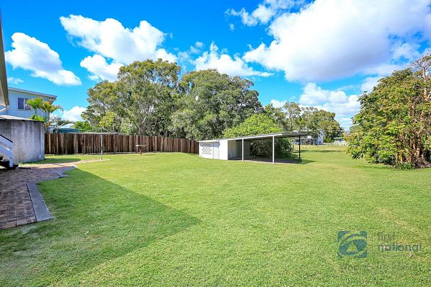 185 The Esplanade, 4660, Woodgate Qld - Photo 1