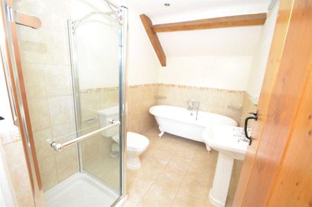 1 bedroom flat to rent - Photo 5