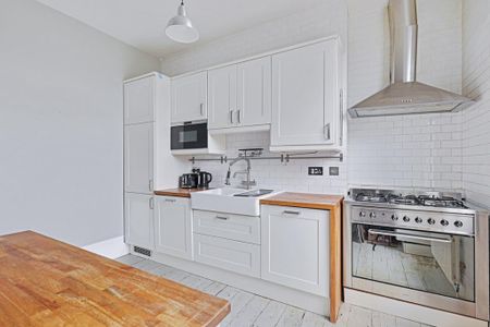 2 bedroom maisonette to rent - Photo 5