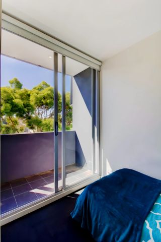 Standard 1 Bedroom - Photo 4