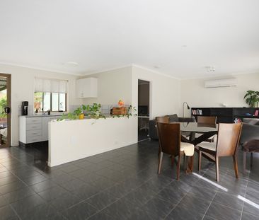 4 Sandalwood Terrace, Nerang QLD 4211 - House For Rent | Domain - Photo 2