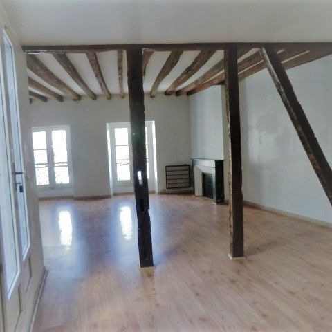 Appartement 126 m² - 6 Pièces - Bourges - Photo 1