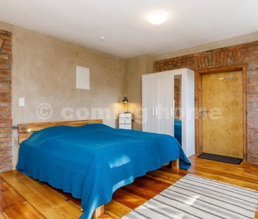 Living History - Photo 6