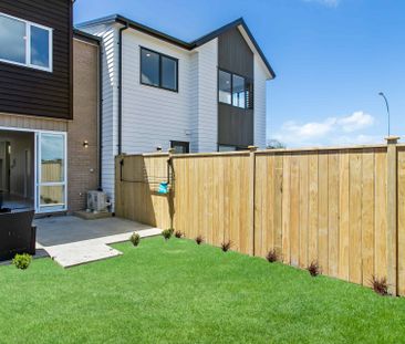 Pine Harbour Lifestyle - Photo 3