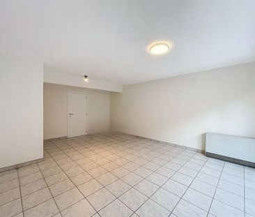 Appartement te huur - Photo 1