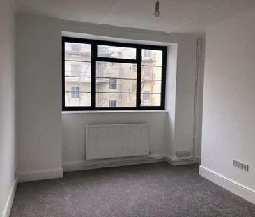 St Anns Well House, Farm Road, Hove, � �cm, BN3 - Photo 6