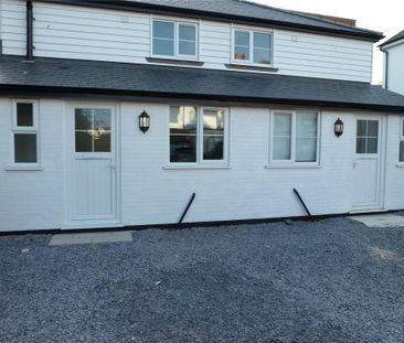 1 bedroom semi-detached house to rent - Photo 1