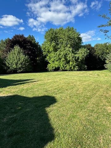 For Lease - 15 Dobson Court, King, Ontario - Photo 2