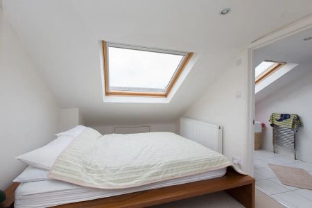 3 bedroom house in Wandsworth - Photo 5