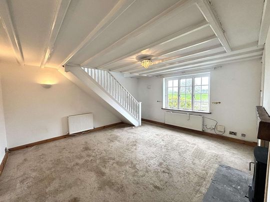 Two Bedroom Semi Detached Residential House in a village location - Photo 1