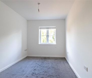 4 bedroom detached house to rent - Photo 6