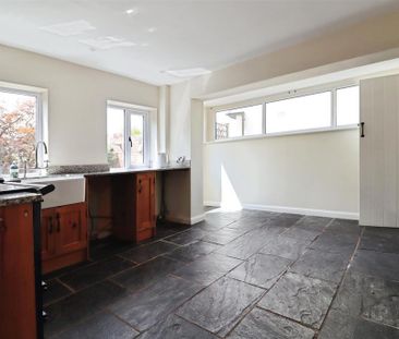 4 bedroom cottage to rent - Photo 4