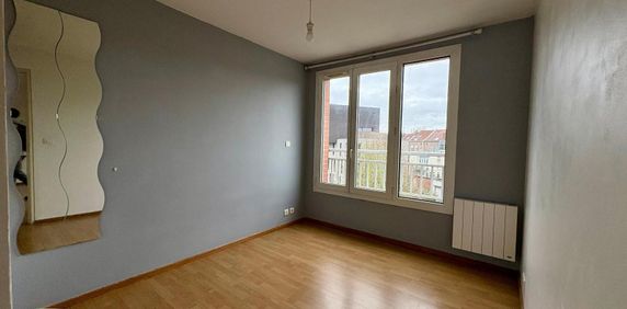 Location Appartement 2 pièces 34m² LILLE 59000 - Photo 2