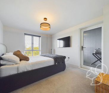 2 bedroom penthouse to rent - Photo 3
