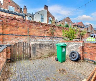 2 bedroom terraced house to rent - Photo 3