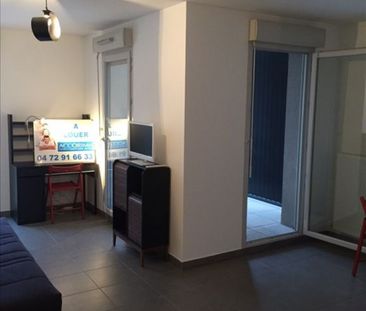 STUDIO MEUBLE - 29.55 m2 - 28 rue de la cité LYON 03 Lyon (69003) - Photo 2