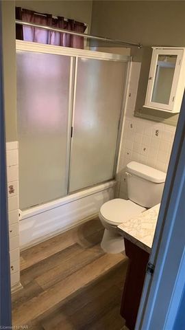 For Lease - 256 East Main Street Unit# Upper, Welland, Ontario - Photo 3