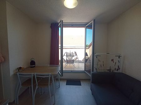 Appartement meublé PARAY-LE-MONIAL (location saisonnière 80 euros la nuitée) - Photo 3