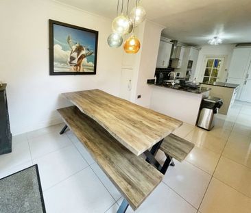 Victoria Park Road East, CARDIFF - Photo 5