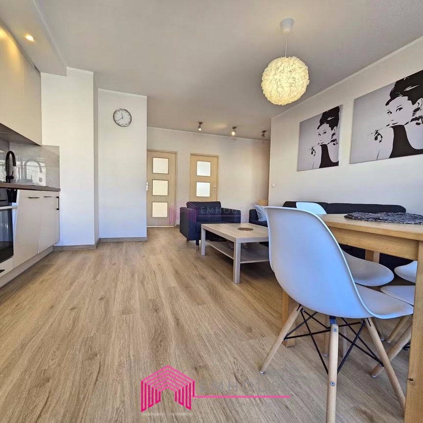 Mieszkanie 3 pokojowe z miejscem postojowym w hali garażowej - Photo 1