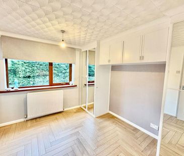 3 bedroom detached house to rent - Photo 4