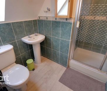 1 bedroom in a house share to rent - Photo 6