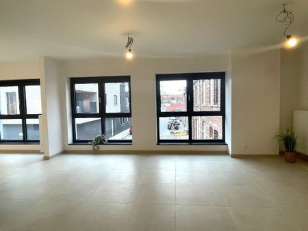 Totaal gerenoveerd, ruim appartement in centrum Lauwe! - Photo 5