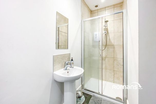 5 bedroom terraced house to rent - Photo 1