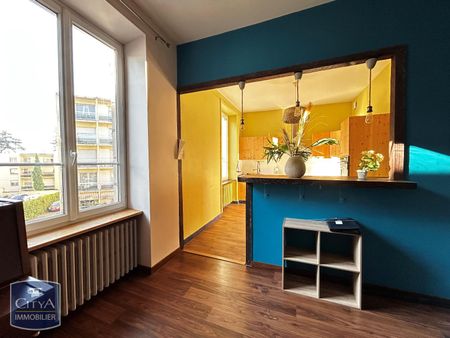 Location Appartement 4 pièces 103m² BRIVE LA GAILLARDE 19100 - Photo 3