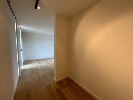 Luxe penthouse met 2 terrassen, lift, garage en 2 slaapkamers in Tongeren - Photo 4